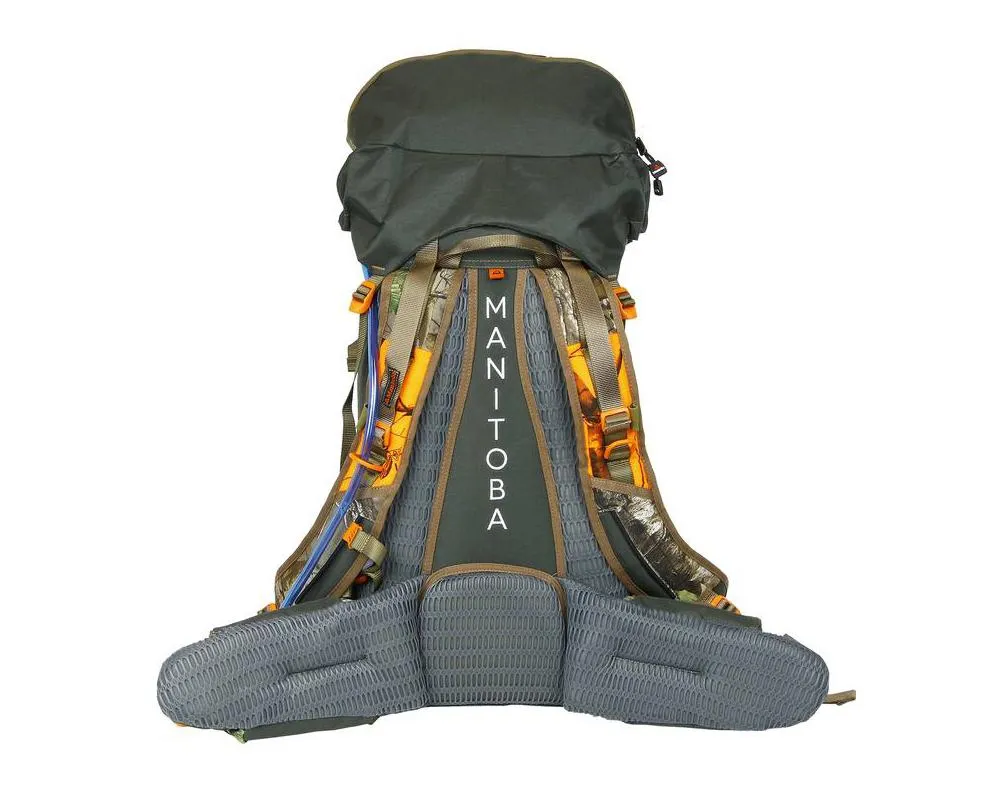 Manitoba Quest Pack 45L Camo